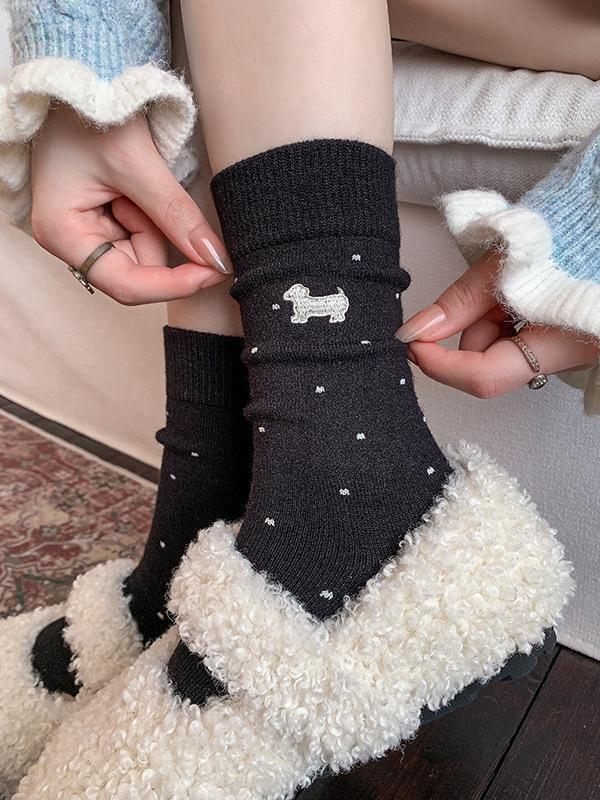Cashmere Socks For Women Thickened And Warm Zodiac Socks Polka Dot Embroidery Vintage Slimming Pile Socks