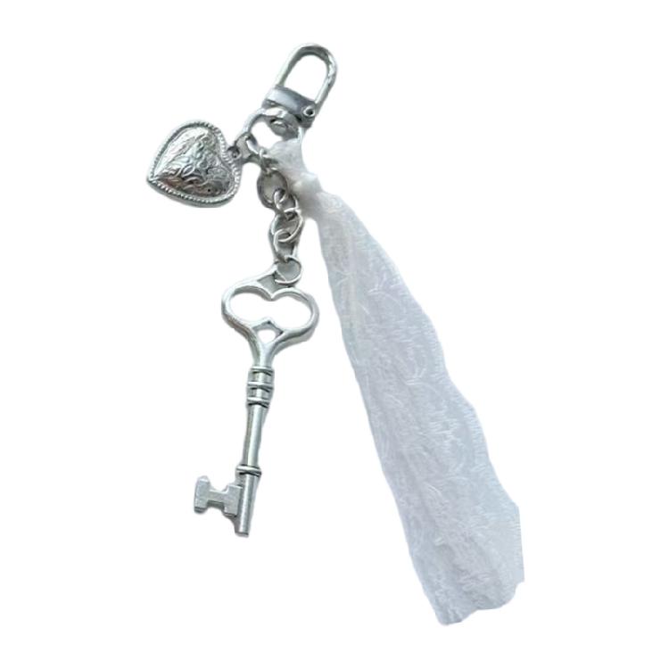 Lovely Lace Heart Keychain Decorative Resin Keyring Compact Design Bag Ornament Ideal For Daily Use And Gift Giving