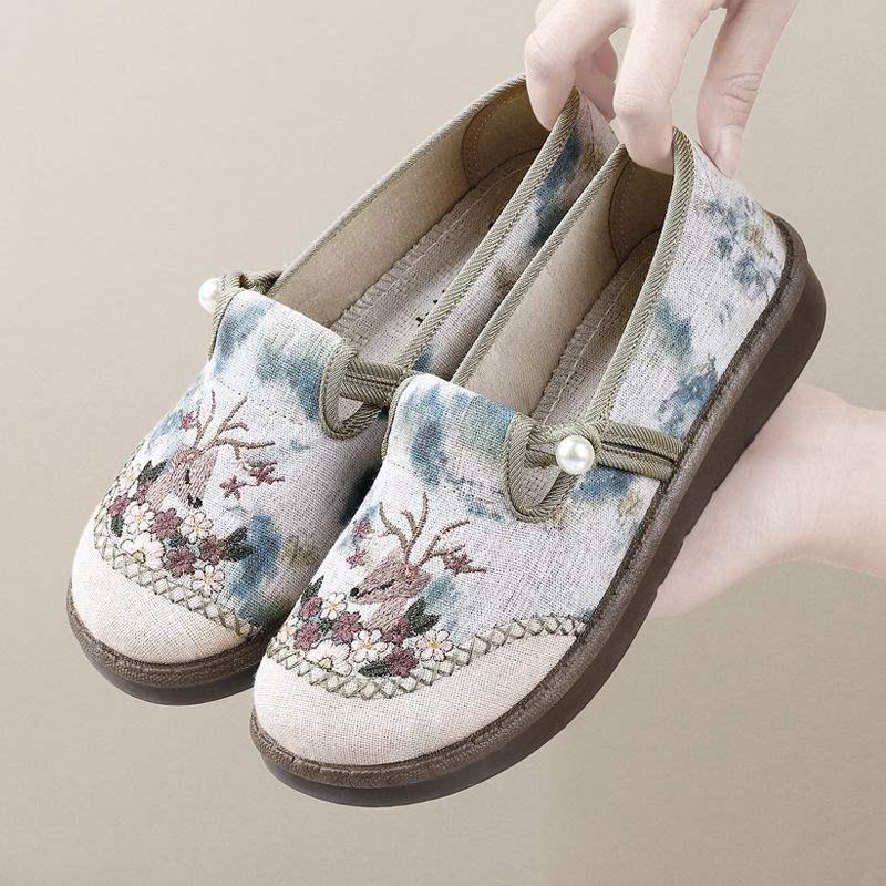 2025 Women's New Chinese Style Embroidered Loafers - Old Beijing Cloth Shoes