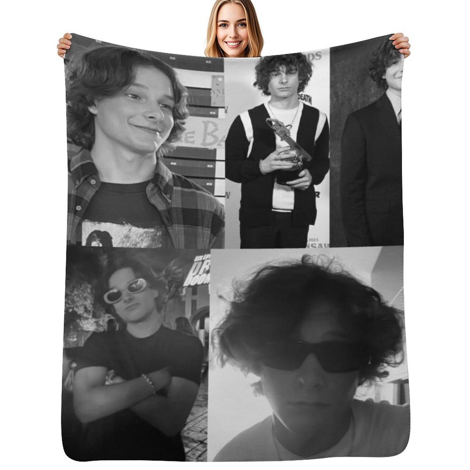 Black And White Mason Thames Collage 3 Throw Blanket No Pilling Soft Warm Blanket for Bed Size: 75*100cm, Weight: 230 GSM