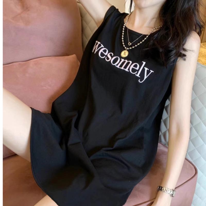 Halter Tank Top Female with Summer Student Athleisure Sleeveless T-shirt Skirt Sexy Top