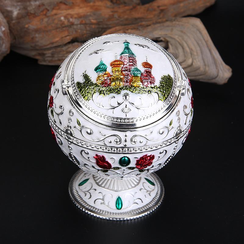 Multifunctional creative ashtray with lid European ashtray living room metal living room KTV office home with lid