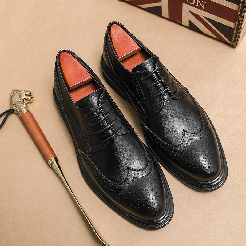Italy Men's Formal Leather Shoes Fashion British Brogue Casual Shoes Classic Comfy Business Dress Oxford Shoes New Man Footwear