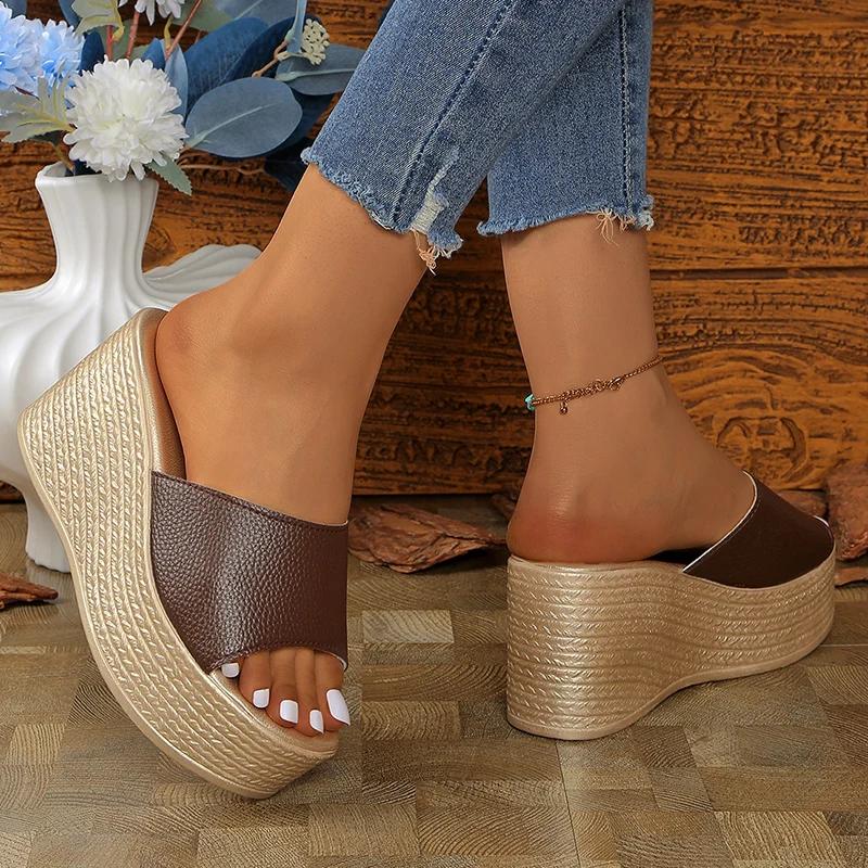Fashion Thick Bottom Wedge Heel Slippers for Women Plus Size Fashion Chunky Platform Sandals Woman Summer 2025 Thick Sole Beach Slides