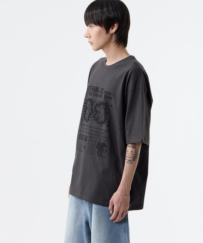 Nasttingijeubeleoldaenmi Retro Graphic Tee_Charcoal