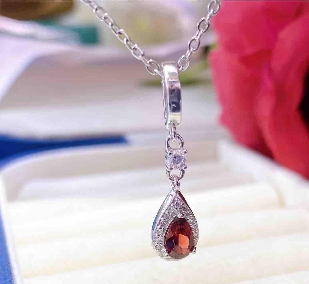 Natural Garnet Pendant Necklace: Deep Wine Red Crystal, 925 Silver Women s Jewelry 925 Silver