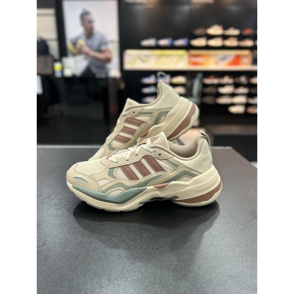 

adidas ID0645 мужские кроссовки adidas ADIDAS MAXXCETUS