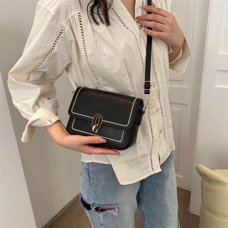 Elegant Urban Small Pu Shoulder Bag 2023 Trendy Commuting Square Mini Bag