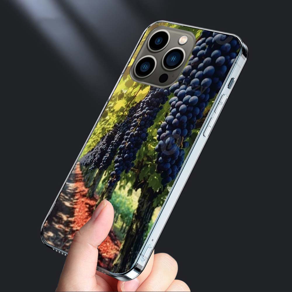 

A Bunch of Grapes in the Vineyard Phone Case For Iphone 16E 15 Pro 14 Plus 17E 16 17 Pro Max Air 11 12 13 Mini Shockproof Cap iPhone 14 Pro