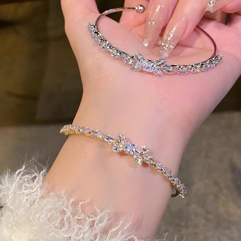 1PC Delicate Bow Adjustable Bracelet Bangle Luxury Fashion Rhinestone Crystal Bracelets for Women Girls Wedding Wristband Jewelry