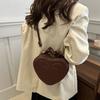 Modetrend lässige Umhängetasche Retro Winter kleine Tasche Damen neue Textur schräger Überschlag Liebestasche