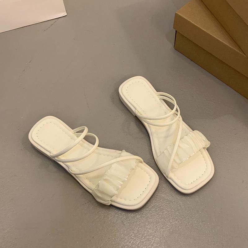 French Fairy Wind Flat Sandals Female Summer Fashion with Skirt 2025 New High-end Roman Beach Sandals