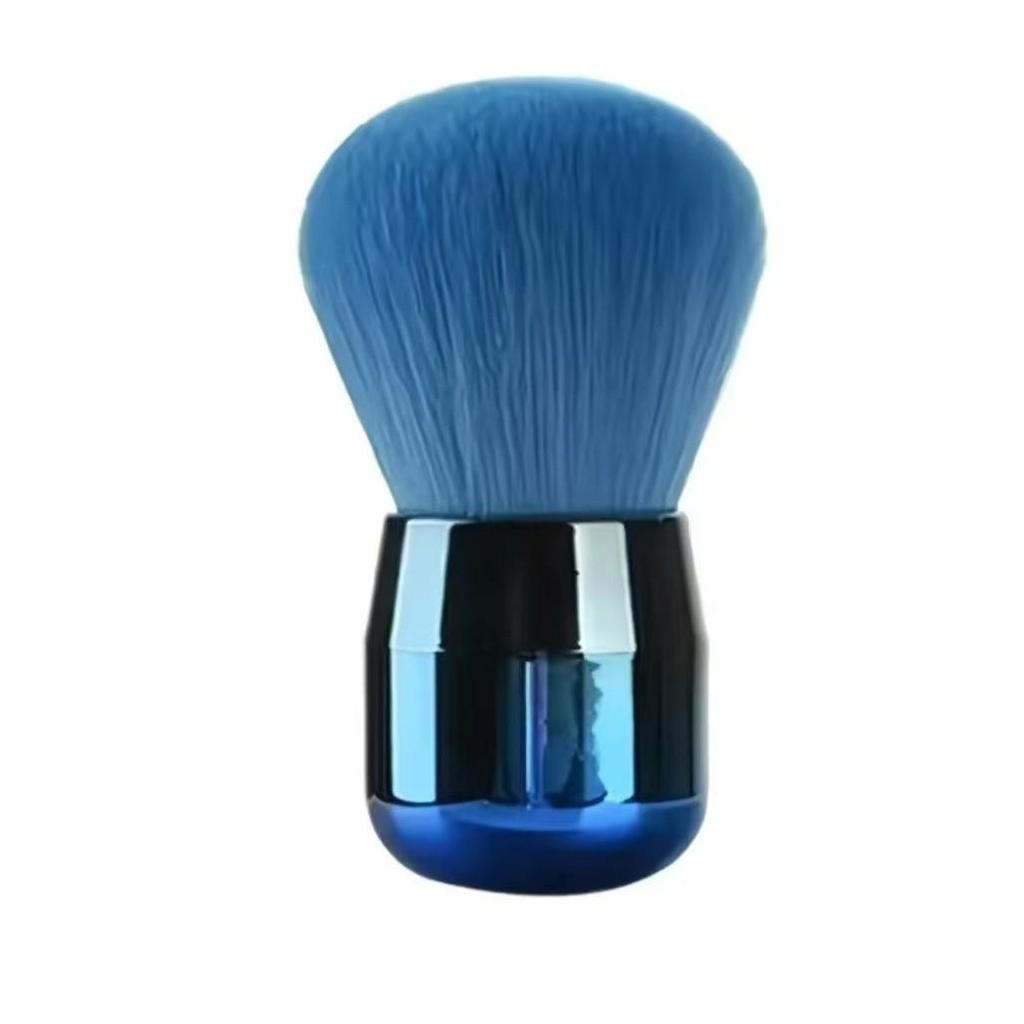In-Stock Portable Mushroom Head Makeup Brush: Single Piece Blush and Powder Brush.