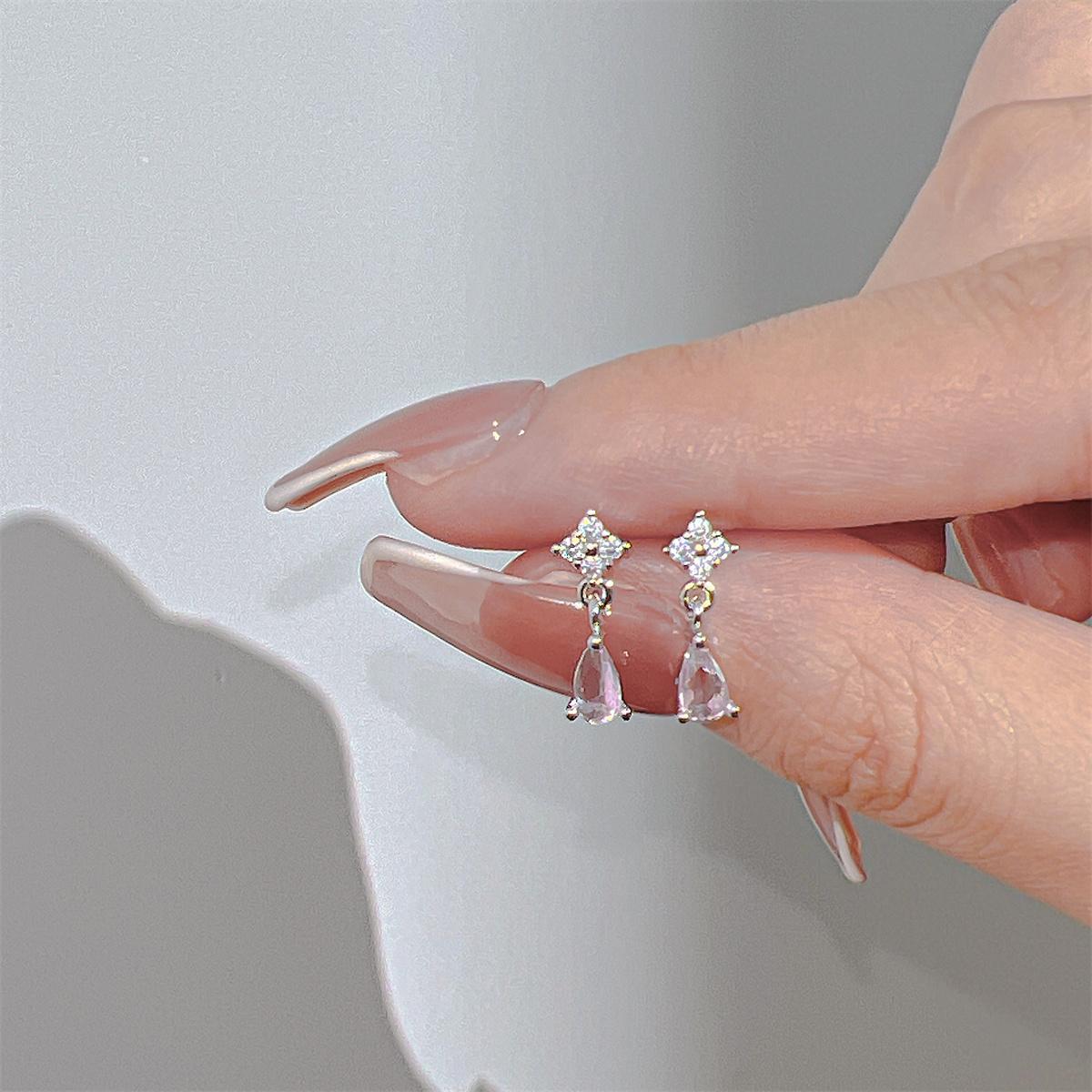 

INS Y2K розовые серьги-гвоздики в форме сердца для женщин и девочек корейский комплект сережек-бантов с подвесками из сладких кристаллов модные ювелирные изделия