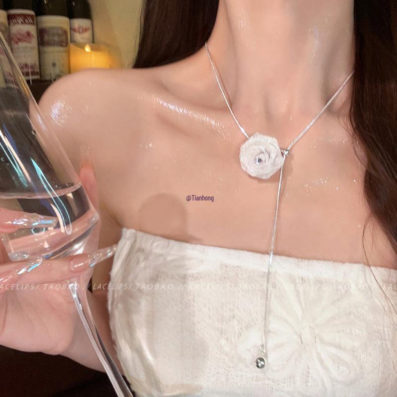 Женское сетчатое колье-чокер с цветком и кулиской, 2025