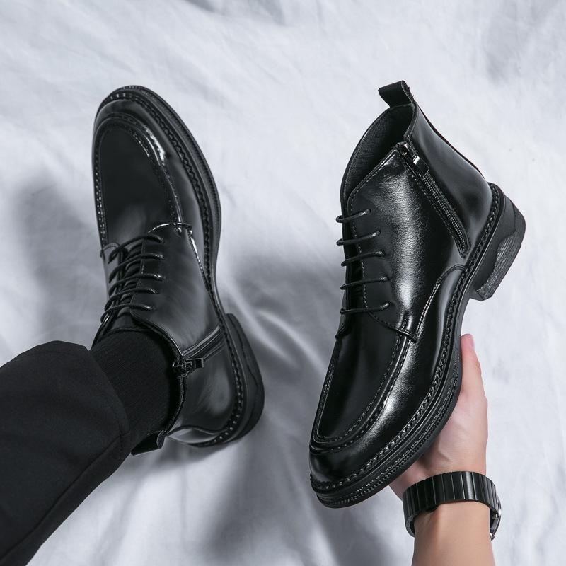 Autumn and winter new hairstylist short boots pointed boots British Martin boots high-top leather shoes inner height-increasing leather boots