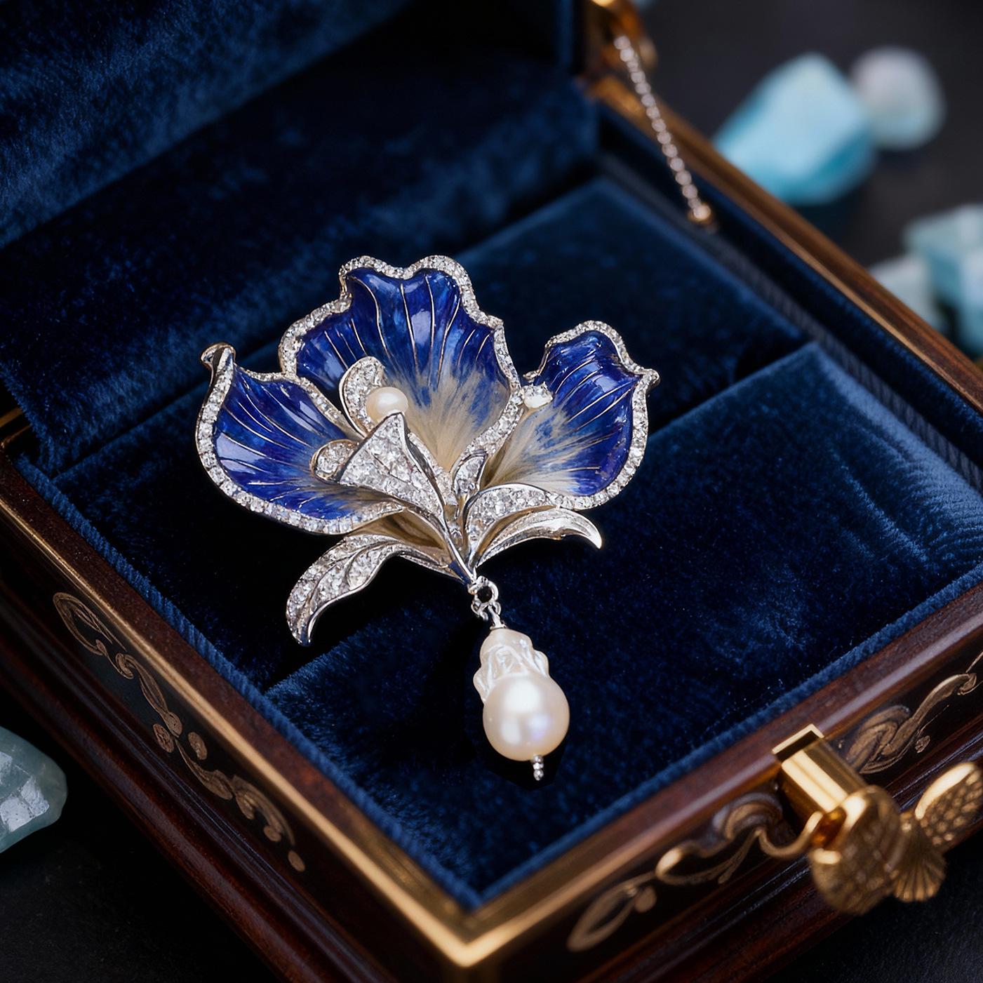 Bo Xin Yun Luxury Flower Brooch with Freshwater Pearl