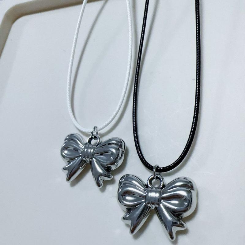 Korean-Style Silver Beaded Bow Necklace - Elegant Clavicle Chain for Women