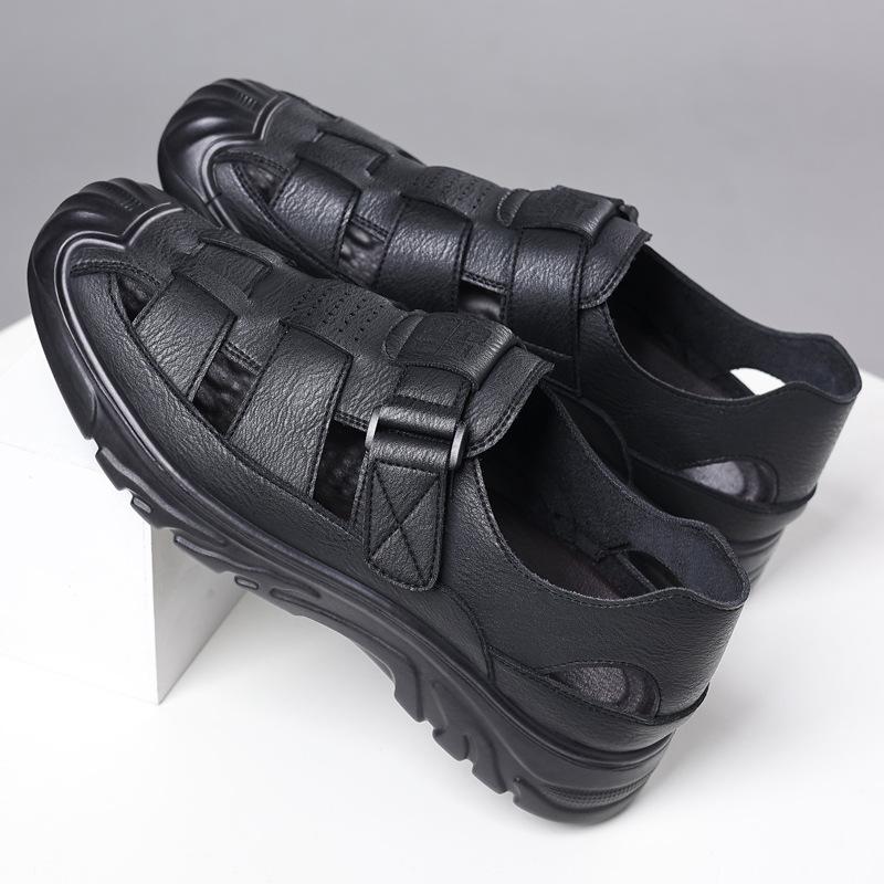 

2025 new leather hollow leather shoes casual breathable bag head hole shoes middle-aged and elderly dad sandals 38
