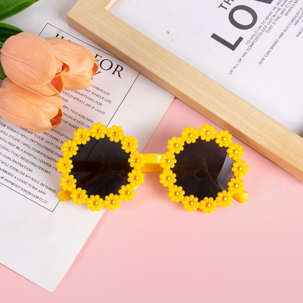 1pcs Kids Round Flower Sun Glasses Cute Daisy Flower Sunglasses Children Birthday Party Summer Outdoor Glasses for Girls Gift