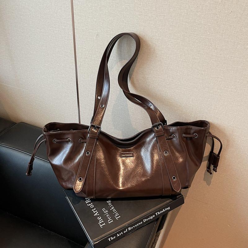 IELGY Retro Tote Bag Fashionable All-Match Large-Capacity One-Shoulder Underarm Bag