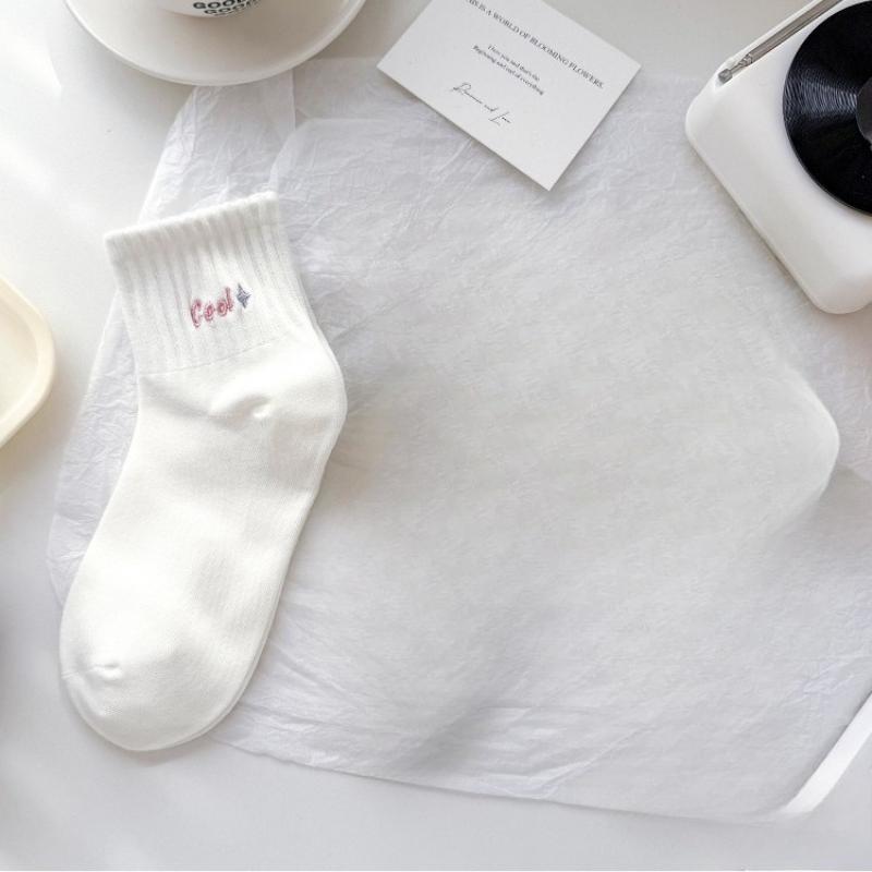 

2pcs White Socks Women s Spring and Summer Ins Tide Korean Version of The Japanese Cute Cartoon Rabbit in The Tube Pile of Socks Summer Socks