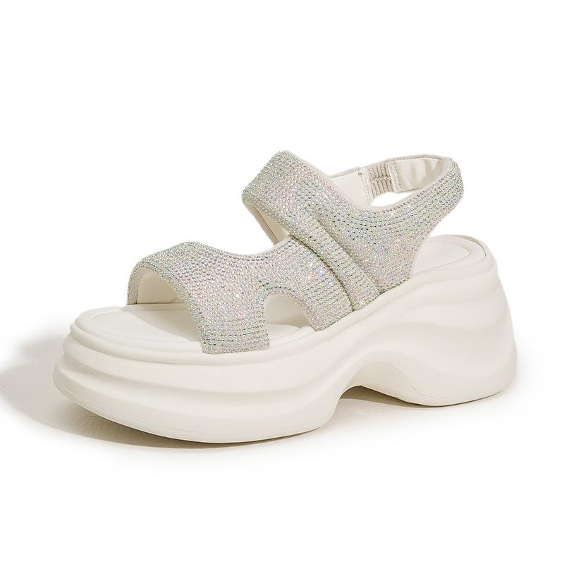 Platform Sandals Women's 2025 New Summer Wear Fashion Rhinestone Beach Shoes Soft Soles Increase the Feeling of Stepping On Shit Cool Slippers