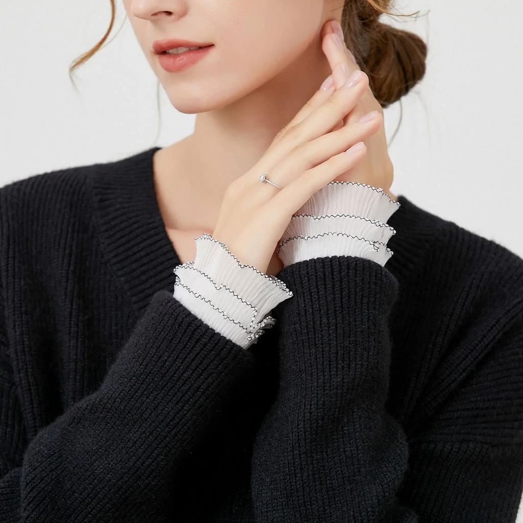 New Fake Sleeves for Women Autumn Winter Sweater Decorative Lace White False Sleeves Pleated Wrist Pleated Fake Cuff