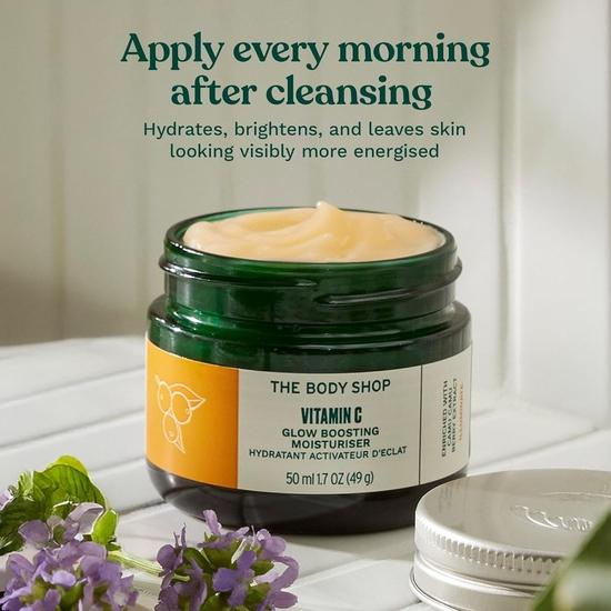 Carbamide Forte Vitamin C Glow Boosting Moisturizer 50ml