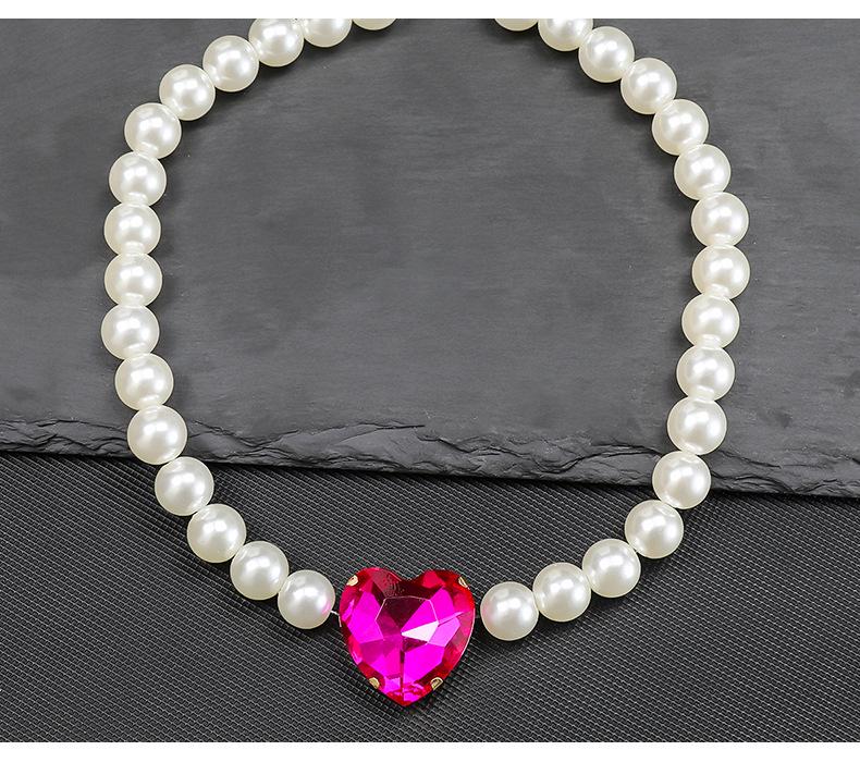 Minimalist Heart-Shaped Jewelry Set: Earrings, Bracelet, Necklace for Weddings
