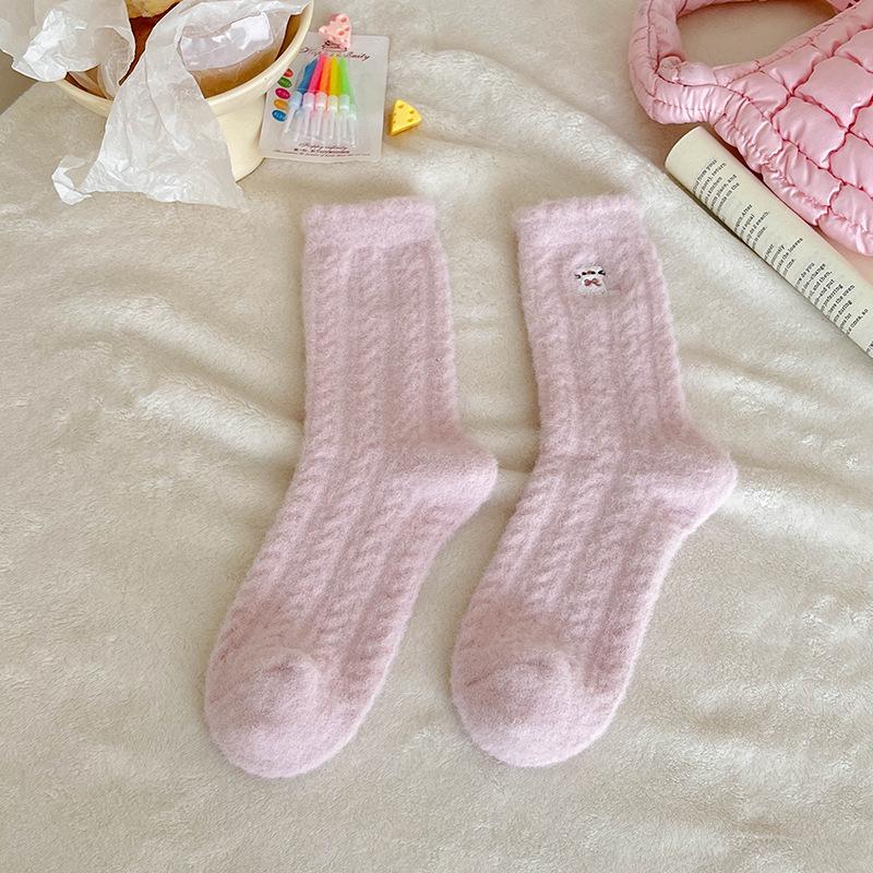 Cute Kitten Pink & Purple Mid-Calf Warm Floor Socks – Women's Autumn/Winter Velvet Animal Embroidery