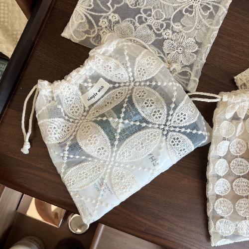 French Retro Literary Lace Cotton Embroidery Drawstring Small Cloth Bag Single-layer Thin Beam Mouth Storage Bag