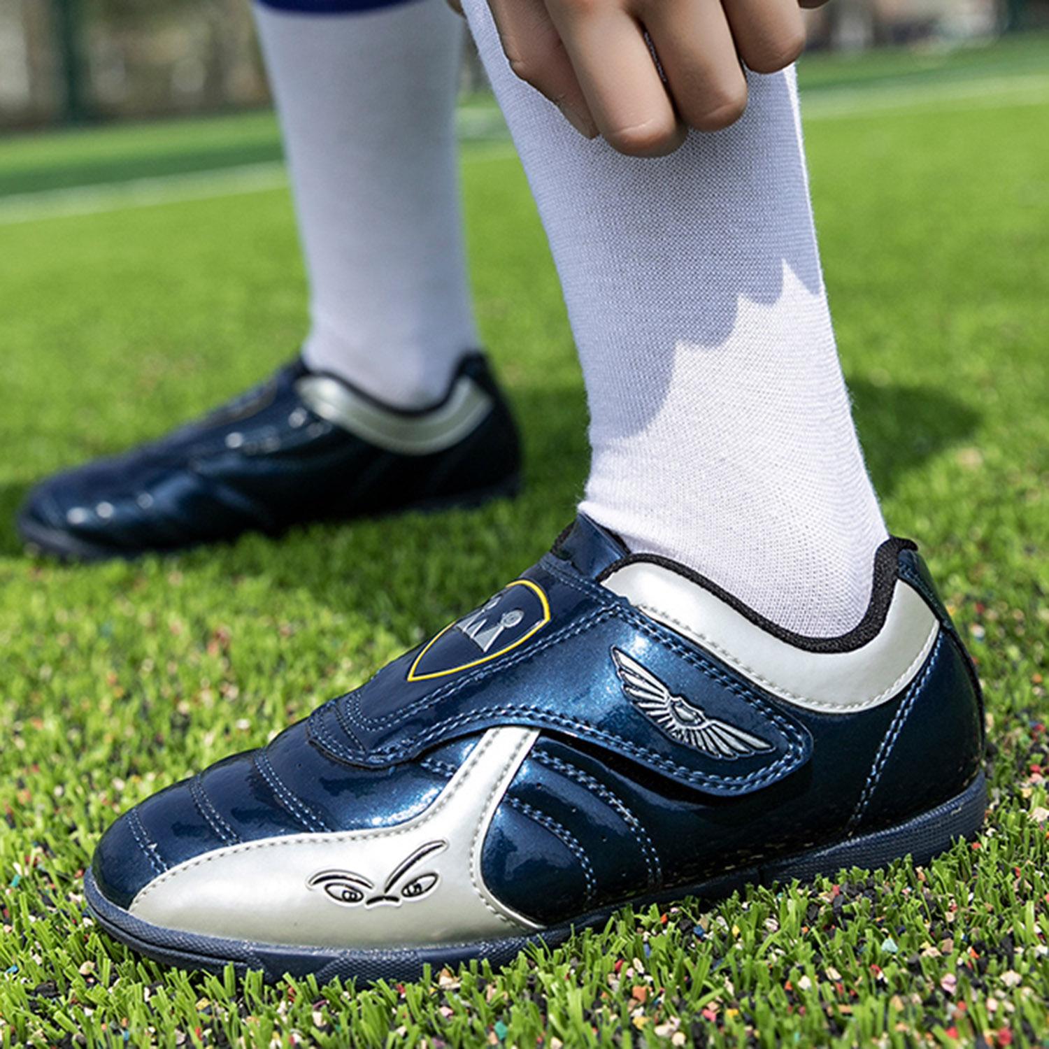 

Spring and summer new children s sports shoes low-top football shoes hard-soled sneakers grass running shoes classmates 29 серый