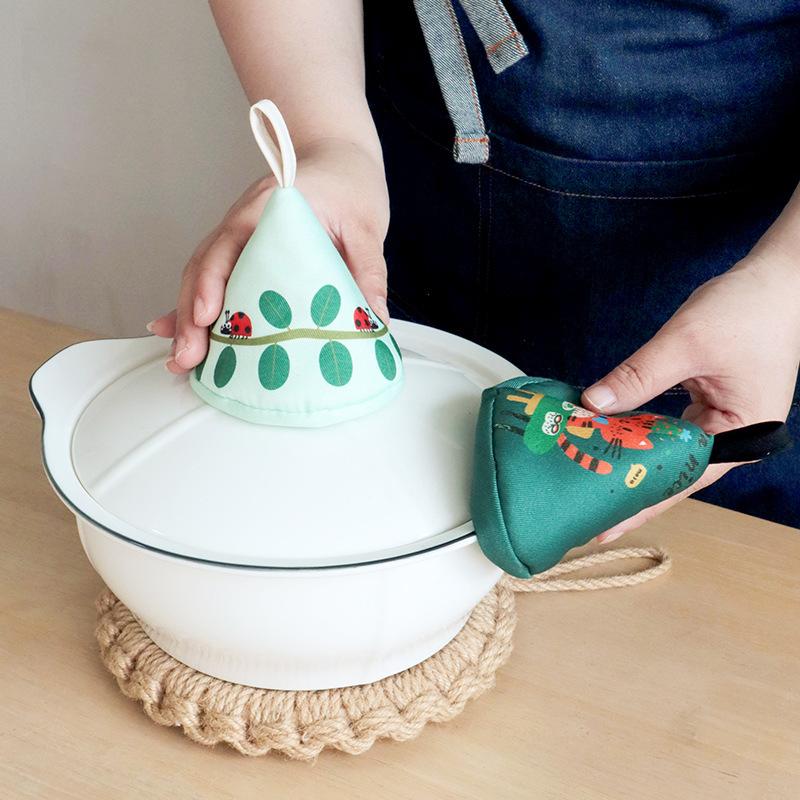 Cartoon Cute Triangle Anti-scalding Pot Cap Kitchen Pot Handle Casserole Enamel Pot Cast Iron Pot Ear Muffs Heat Insulation Gloves