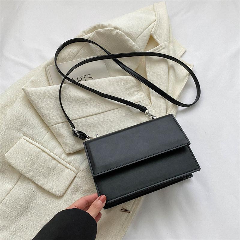Elegant Minimalist Urban Style Small Shoulder Bag For Young Women Available In Four Colors