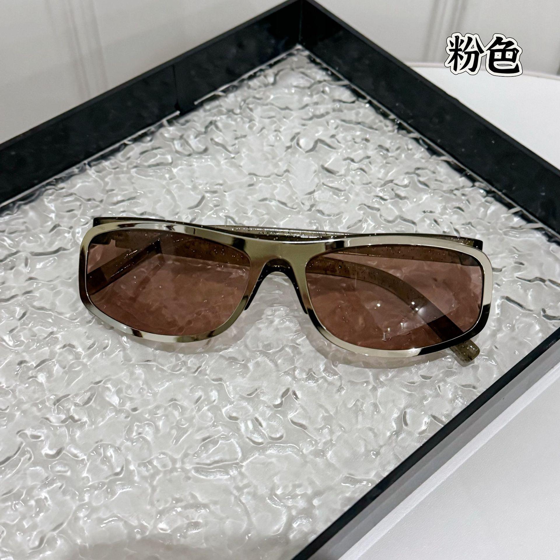 

Безободковые овальные солнцезащитные очки Spice Girl с вогнутыми уличными солнцезащитными очками Spice Girl Мужские