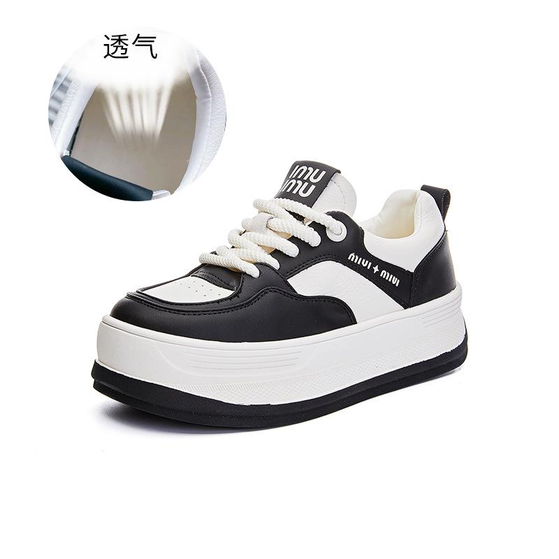 

Leather little white shoes women s 2025 spring new platform women s shoes casual sports board shoes women s versatile bread shoes 40 чёрный