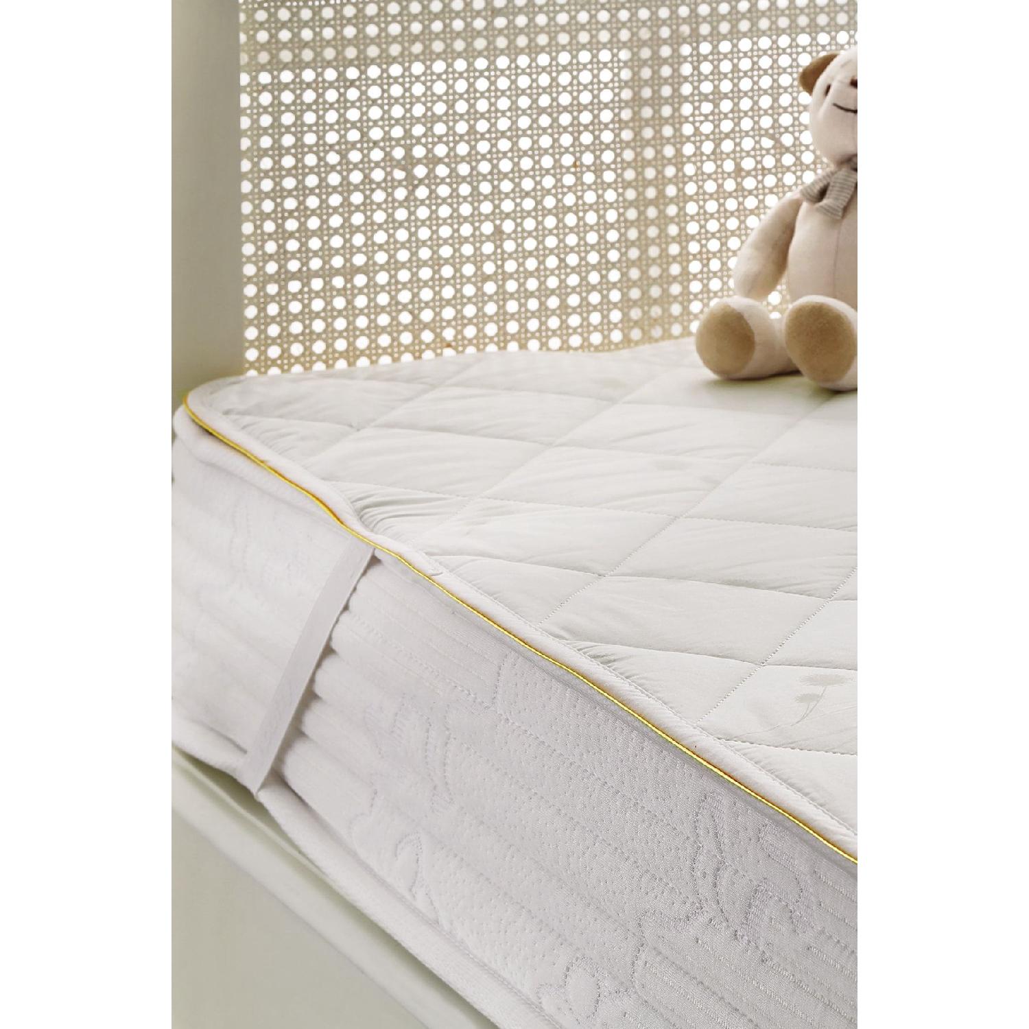 

Детские матрасы Yata Bedding Dacron Hollofil Allerban