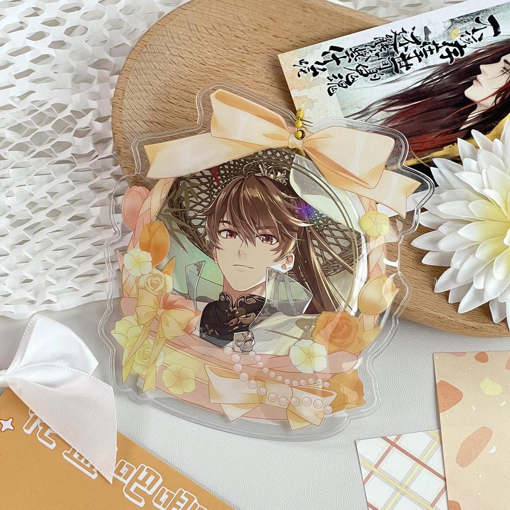 Acrylic Stand: 58-75mm Useable Gumi Ita Bag Charm & Anime Badge Storage Case