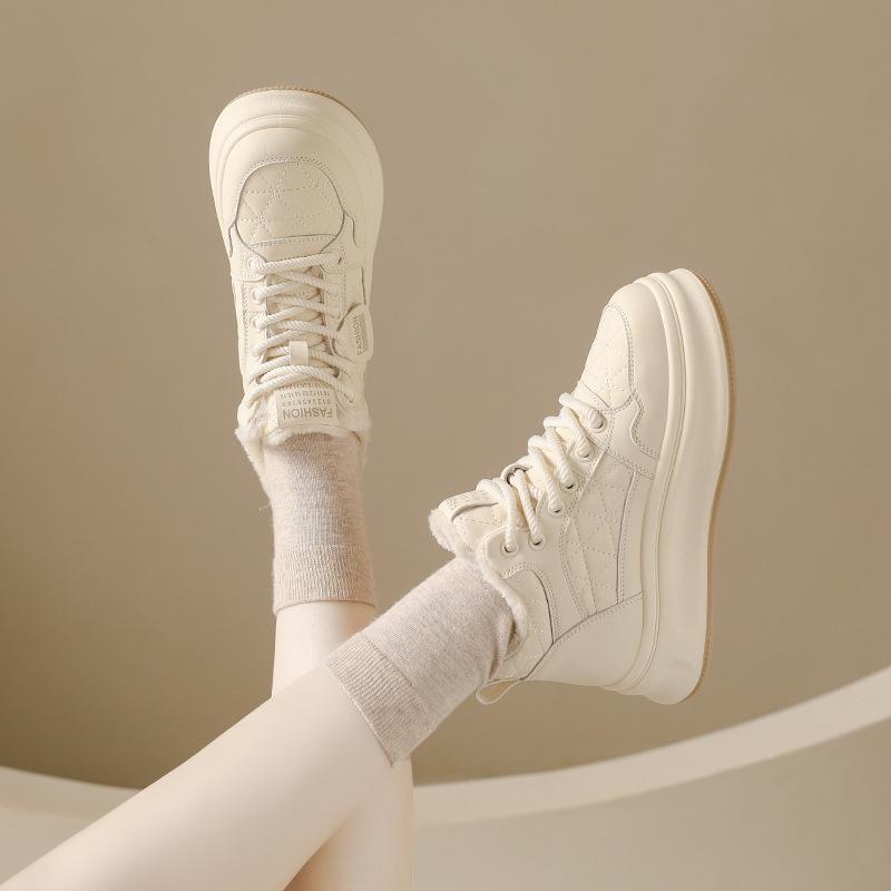 Women's Thick-soled Winter Lightweight Warm One-step Padded Snow Boots Non-slip Wear-resistant Casual Sneakers Cotton Boots Sneakers