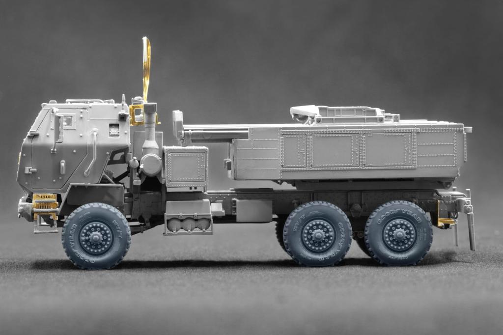 M142 Hymars Wheel Set Monmodel Plastic Model Parts SCXWM72002S Scale-X 1/72 Weight-Deformed (6 Pieces) (for Foreart) (Military Vehicle)