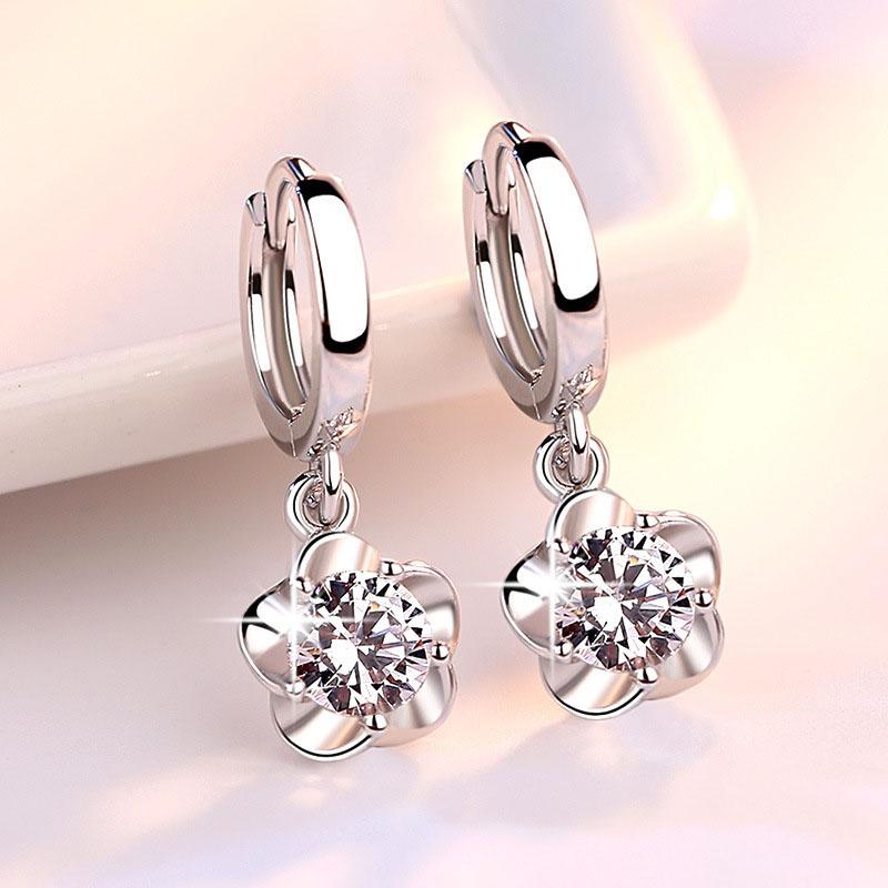

Korean Style New Fashionable Simple Versatile Zircon Copper Earrings for Women Simple Plum Blossom Earrings Temperament Earrings мідний