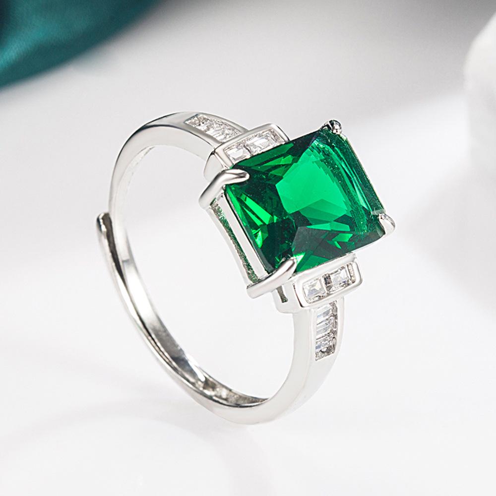 Retro Eleganter Diamant- und Imitations-Smaragd-Zirkonring für Damen