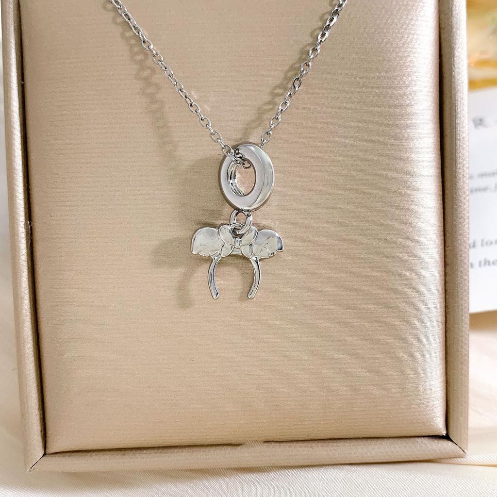 Necklace European and American aircraft camera zircon light luxury temperament gorgeous accessories fashion versatile hot sale collarbone chain women