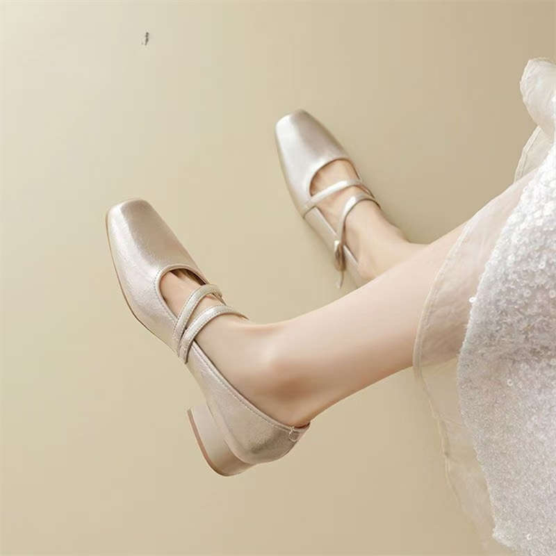 Mary Jane Shoes Women's New Spring and Autumn Versatile Small Heels Soft Sole Not Tired Feet French Temperament Champagne Single Shoes