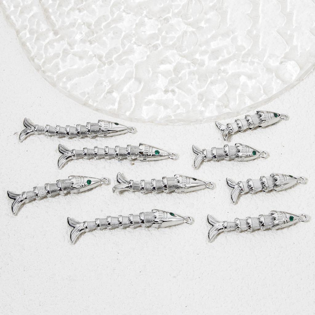1 Piece Brass Ocean Jewelry Pendants Gold Color Fish Animal Movable Green Cubic Zirconia Eyes For DIY Jewelry Making Necklace