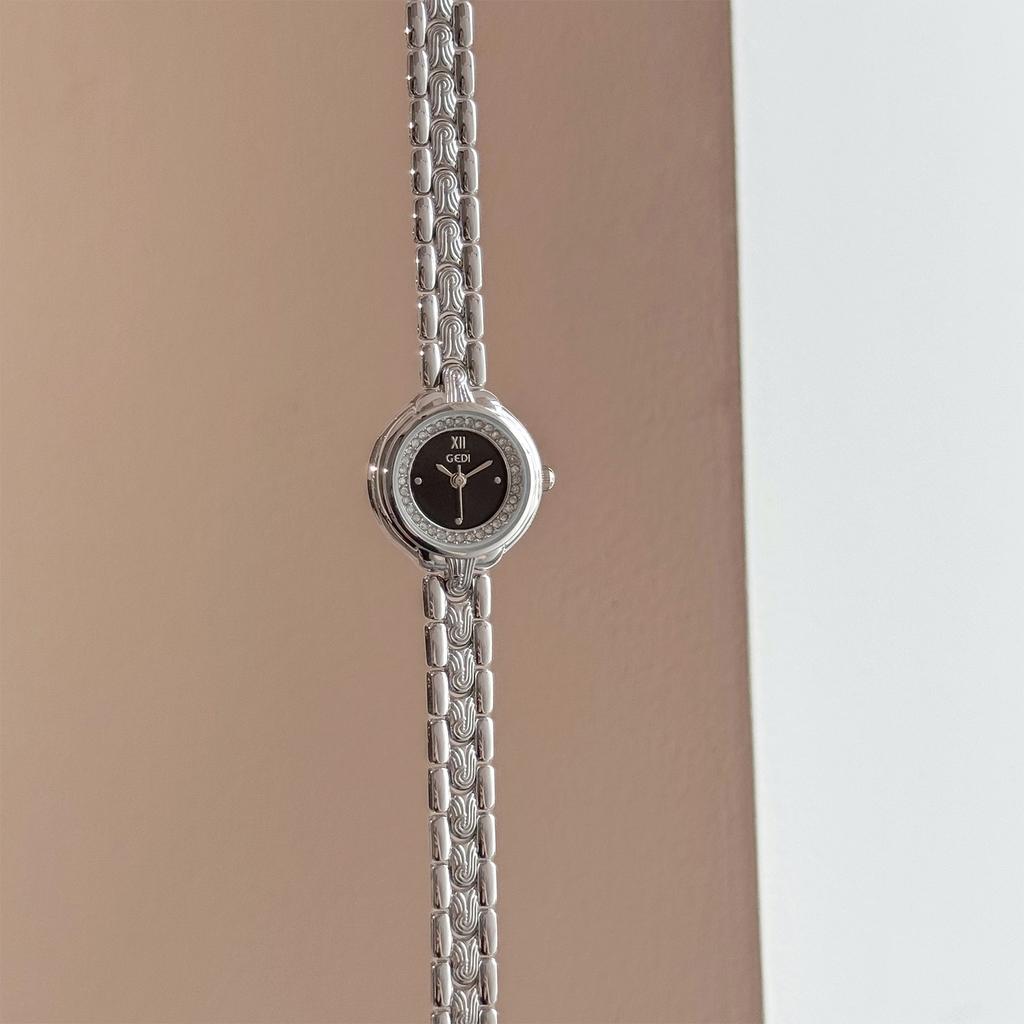 Luxury Fashion Women's Watches with Diamond-Studded Small Dial, Stainless Steel Bracelet, Quartz Movement - Perfect Gift