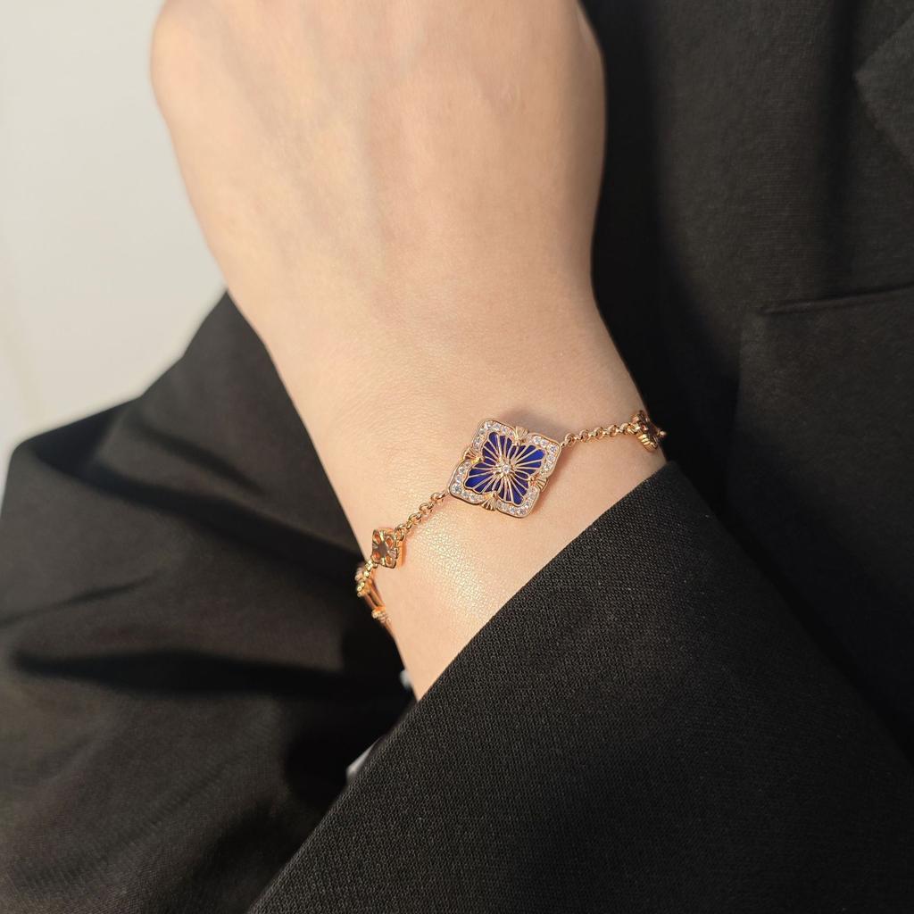 Italian Cloth Qi Latti Brushed Craft Four-Leaf Clover Bracelet Female Court Style Diamond Blue Gold Blue Three-Flower Bracelet