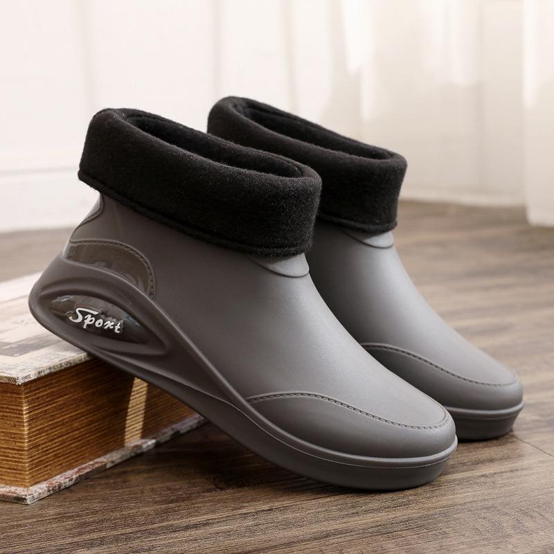 Fashion short rain shoes men's non-slip waterproof shoes kitchen rubber shoes new construction site wear-resistant water boots velvet warm