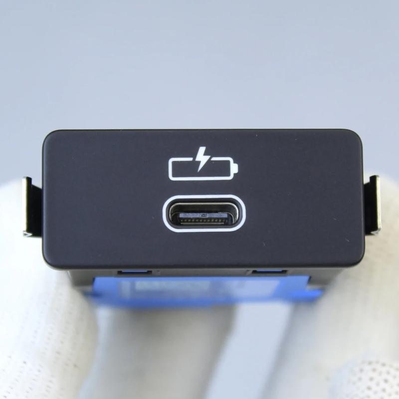 USB Plug Socket Replacement Charging Interface for 28iX 40i 40iX 45eX 30i 50iX 84108711940 Charging Socket Single Port